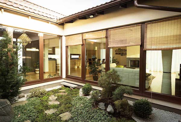 Desain Taman Samping Rumah