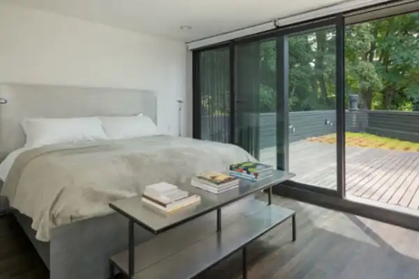 Desain Kamar Lantai 2 Minimalis